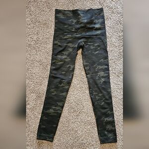 Spanx Seamless Green Camo Leggings